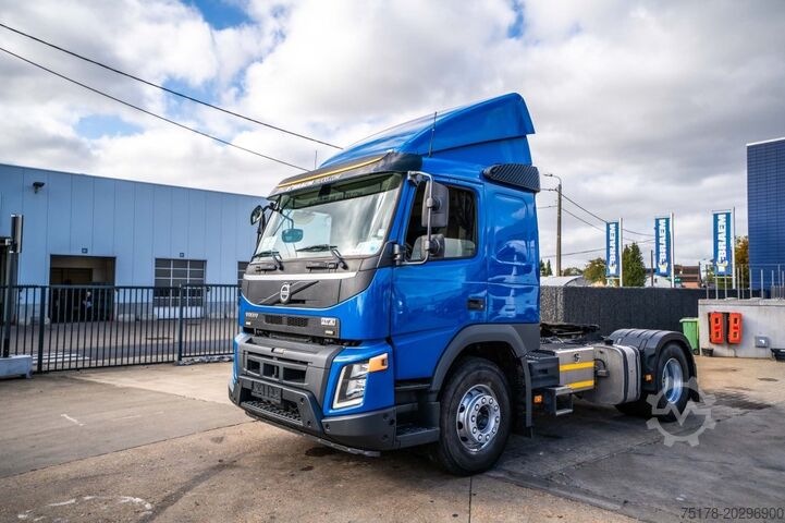 Standard tractor VOLVO FMX 420+KIPHYDR.