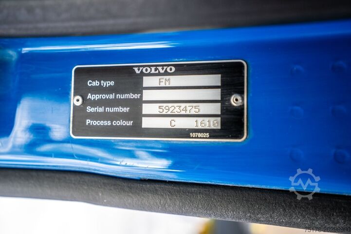 Standard tractor VOLVO FMX 420+KIPHYDR.