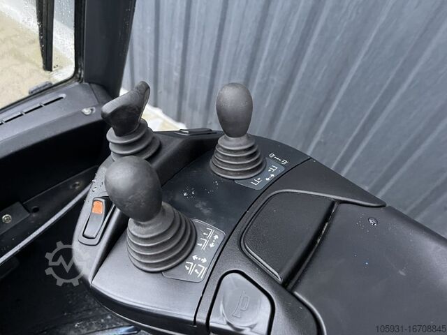 Treibgasstapler Linde H25T-02