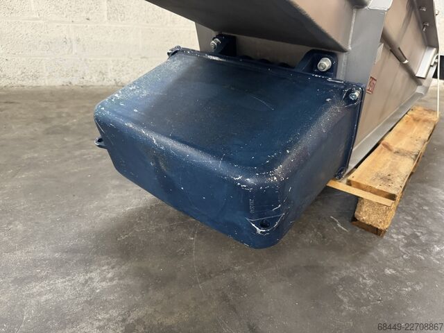 Schwingförderrinnen, FMF 450/150 x 2700 Jost Trilgoot, Type FMF 450/ - 150 x 2700