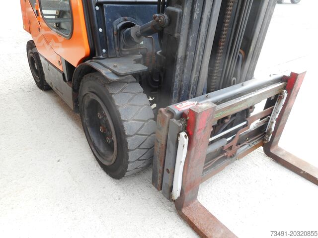 4-wheel forklift DOOSAN D35C-5 Triplex + SS + ZV + Kabine
