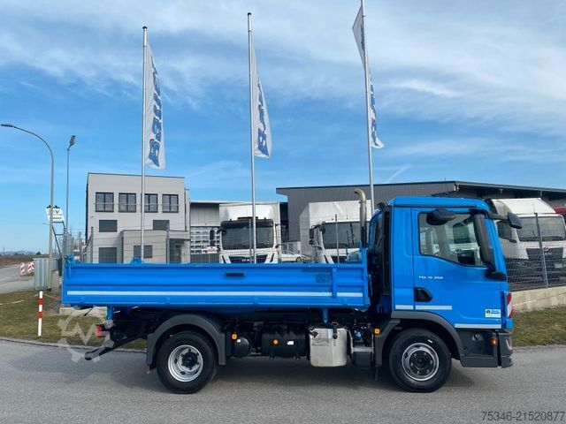 Dreiseitenkipper LKW MAN TGL 12.250/Kipper/NL6,3To/Klima/Nur 63 tkm/Top
