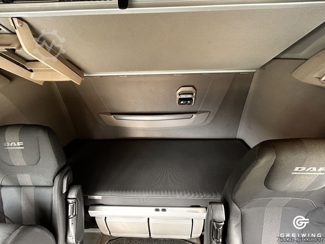 Standard tractor unit DAF XG 480 FT Low Deck, Retarder, Standklima