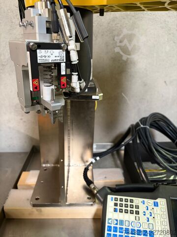 Industrial robot FANUC SR6IA-30P-C-CENR Robot Unit Complete