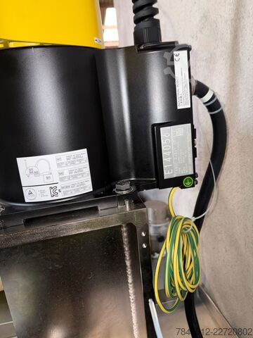 Industrial robot FANUC SR6IA-30P-C-CENR Robot Unit Complete