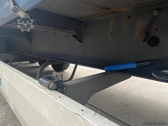 Curtain sided Krone N/A SD / Boorden / Tautliner / Disc Brakes / AP...