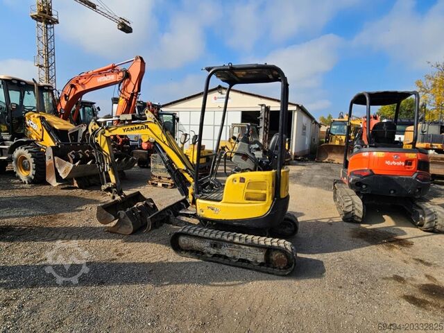 Mini excavator YANMAR VIO 17