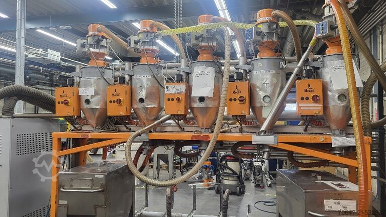 Trockenlufttrockner mit Materialsaugern Motan ADC 200/10/20