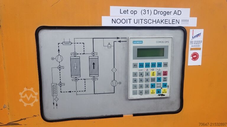 Trockenlufttrockner mit Materialsaugern Motan ADC 200/10/20