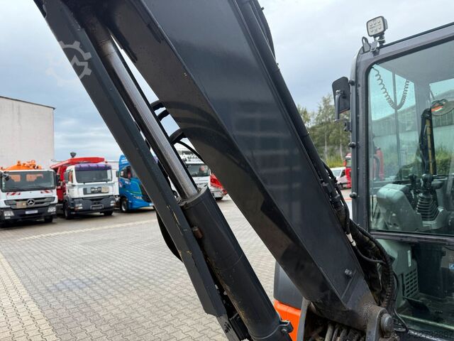 Kettenbagger KOMATSU PC58MR-5E0 Tiltrotator OQ45-5 / 2.336 h