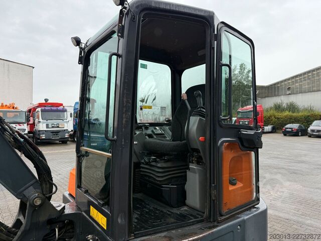 Kettenbagger BOBCAT E55 Tiltrotator / 5.100 h