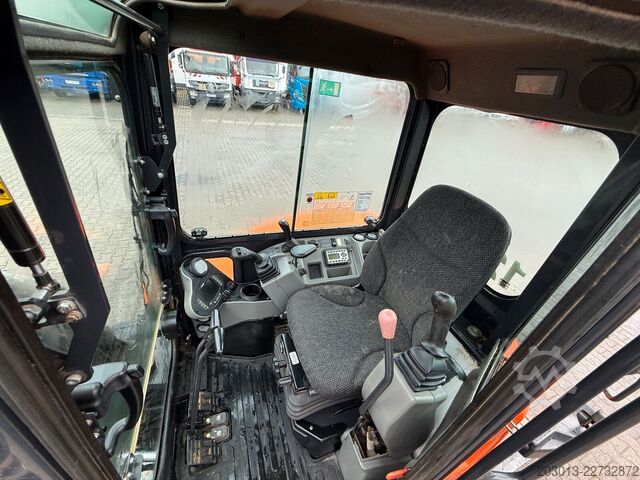 Kettenbagger BOBCAT E55 Tiltrotator / 5.100 h