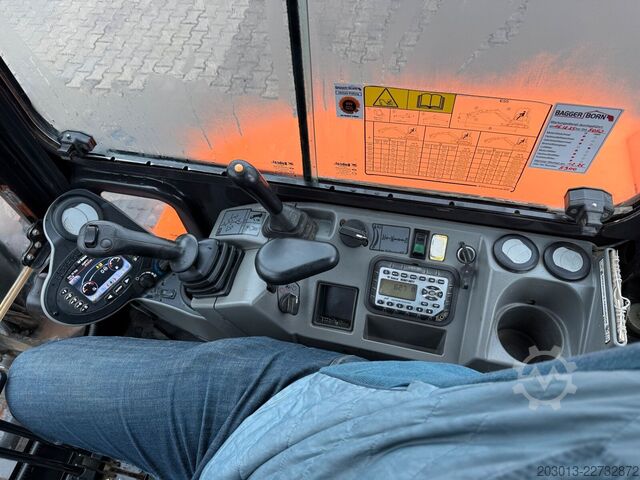 Kettenbagger BOBCAT E55 Tiltrotator / 5.100 h