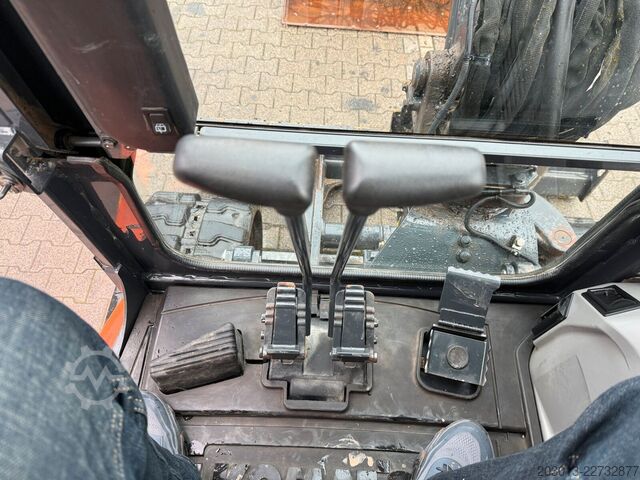 Kettenbagger KOMATSU PC58MR-5E0 Tiltrotator / 1.443 h