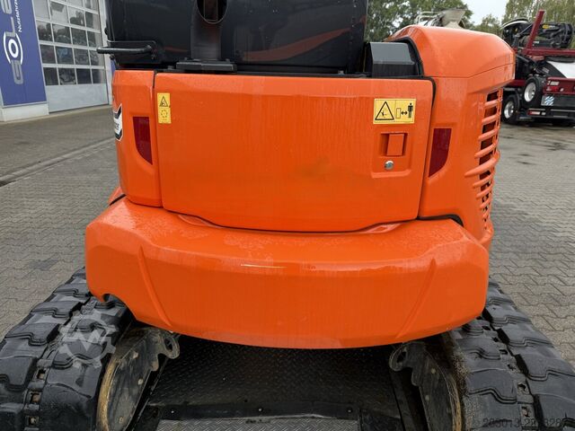 Kettenbagger KOMATSU PC58MR-5E0 Tiltrotator / 1.443 h