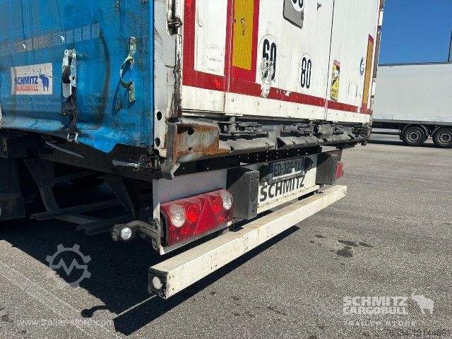 Open semitrailer with tarp Schmitz Cargobull Semitrailer Curtainsider Standard