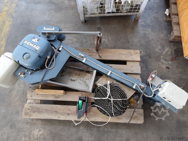 Halbautomatischer Neuglas Entpalettierer BEYER / KETTNER BEYER / KETTNER 