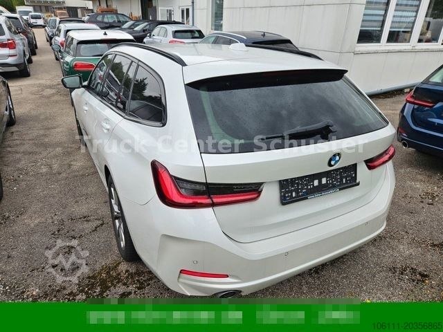 Minibus BMW 320 d xDrive Business Navigation PDC
