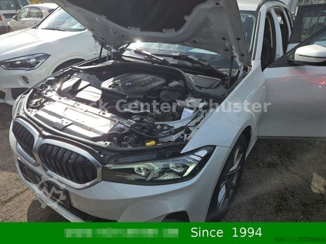 Minibus BMW 320 d xDrive Business Navigation PDC