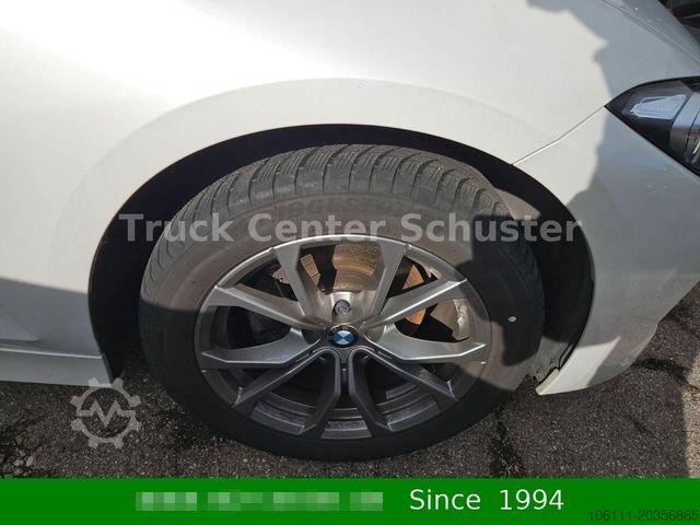 Minibus BMW 320 d xDrive Business Navigation PDC