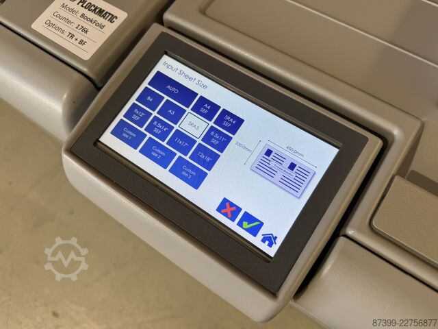 Document finishing system Plockmatic PBM350