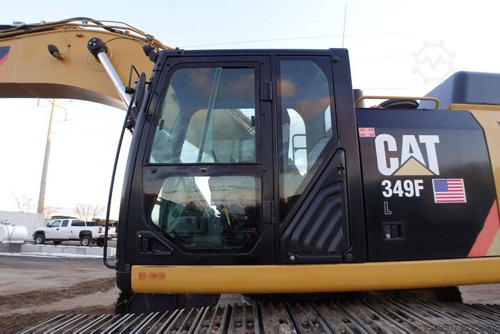 Crawler excavator Caterpillar 349FL