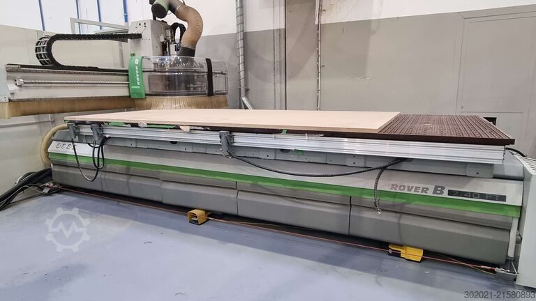 CNC-Bearbeitungszentrum BIESSE ROVER B 7.40 FT