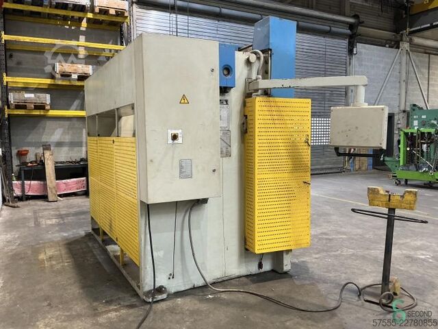 Press brakes  Durma HAP 30200 2002 Durma HAP 30200