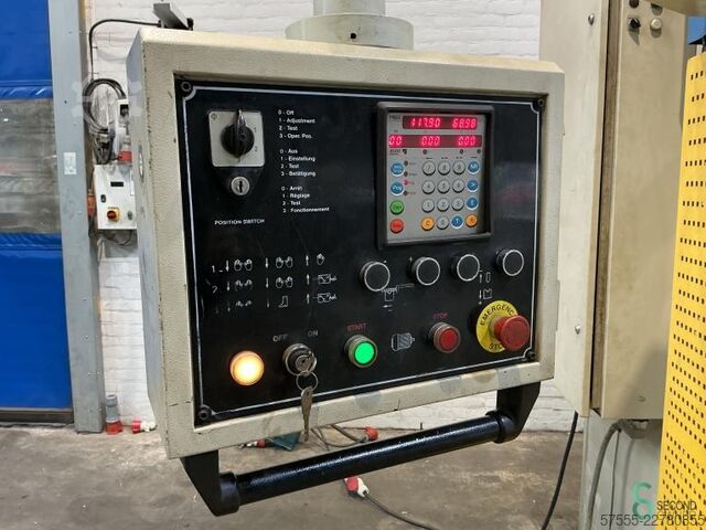 Press brakes  Durma HAP 30200 2002 Durma HAP 30200