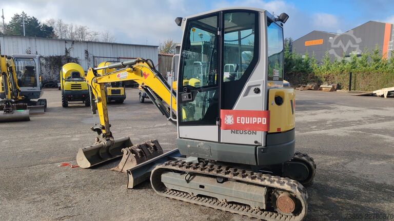 Mini Excavator  < 7t Wacker Neuson EZ26