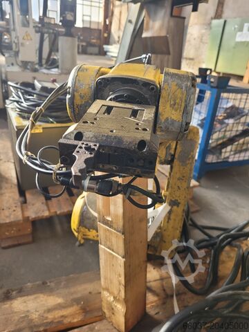 3 Stück Industrieroboter Fanuc Ltd LR Mate 200iB 3L