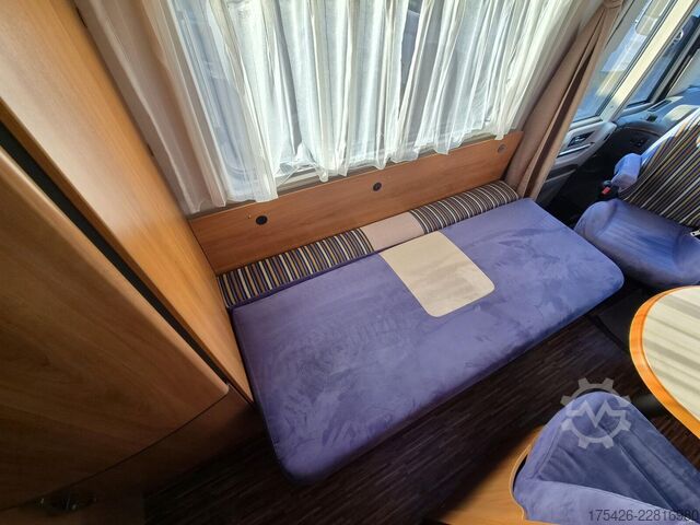 Integriertes Wohnmobil HYMER/ERIBA B-Klasse CL 508  *Solar*SAT*Duo-Control*2. Hand*