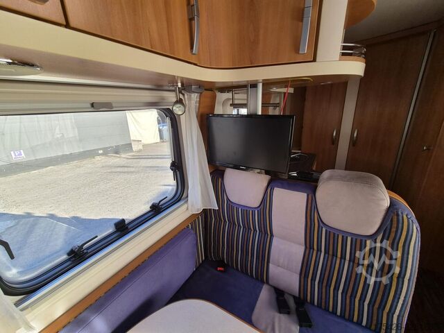 Integriertes Wohnmobil HYMER/ERIBA B-Klasse CL 508  *Solar*SAT*Duo-Control*2. Hand*