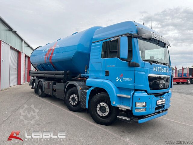 Tanker truck MAN TGS 35.480 8x2-4 BL-Heitling Silo Pellets *TOP*