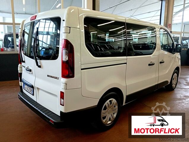 Van with seats Renault trafic