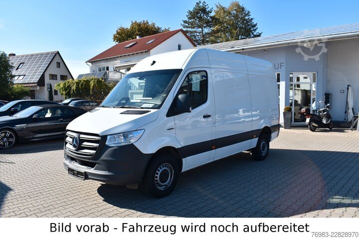 High top van MERCEDES-BENZ eSprinter 314 PRO 56 kWh Sprinter Kasten Kamera