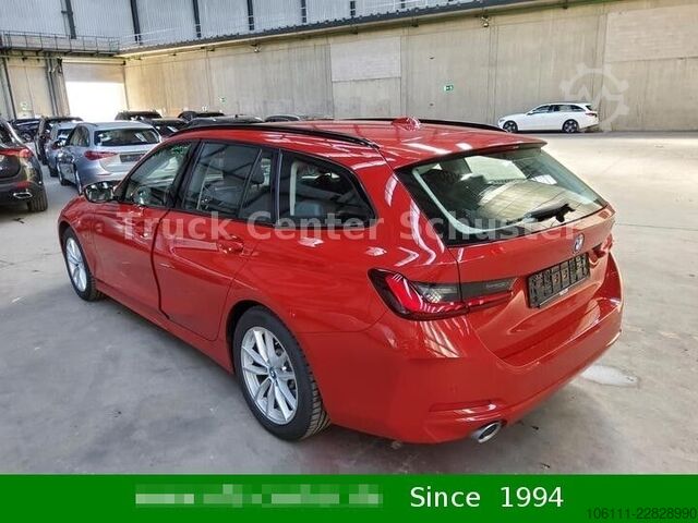 Kleinbus BMW 330 3 Touring Kunstleder