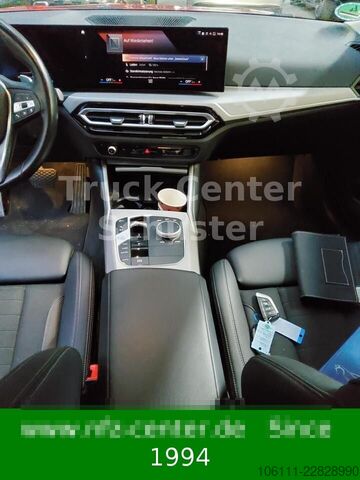 Kleinbus BMW 330 3 Touring Kunstleder