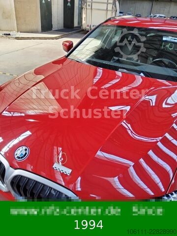 Kleinbus BMW 330 3 Touring Kunstleder