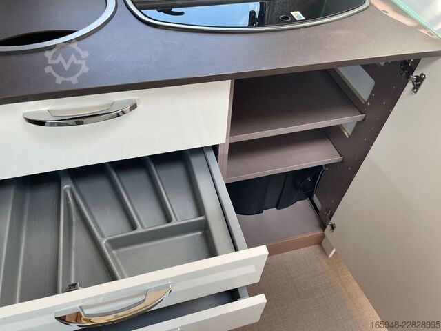 Teilintegriertes Wohnmobil BÜRSTNER 644 G LYSEO FREISTAAT TD HL | *wenig KM*3,85t*