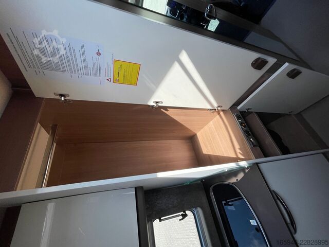 Teilintegriertes Wohnmobil BÜRSTNER 644 G LYSEO FREISTAAT TD HL | *wenig KM*3,85t*