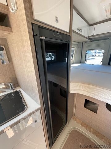 Kastenwagen Wohnmobil / Campervan PÖSSL 2 Win R Plus*winteroptimierte Nordkap-Edition*