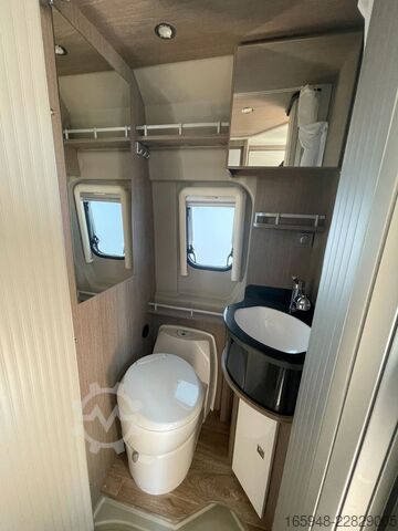 Kastenwagen Wohnmobil / Campervan PÖSSL 2 Win R Plus*winteroptimierte Nordkap-Edition*