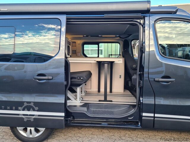 Kastenwagen Wohnmobil / Campervan BÜRSTNER Playa Limited 500 *150 PS*Safety Paket*LED*AHK*