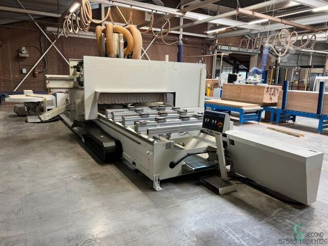 CNC Horizontal Bearbeitungszentren  SCM Morbidelli M600 2012 SCM Morbidelli M600