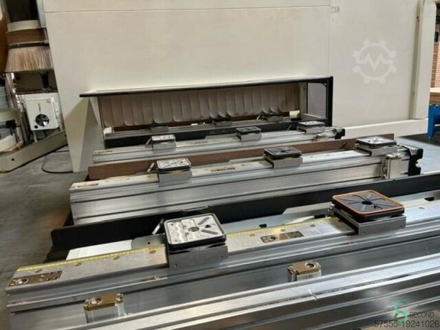 CNC Horizontal Bearbeitungszentren  SCM Morbidelli M600 2012 SCM Morbidelli M600