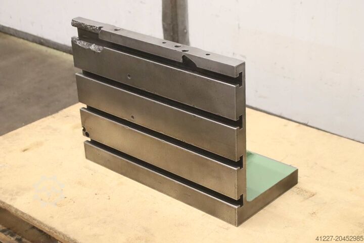 Aufspannwinkel mit T Nuten Guss 535/250/H400 mm