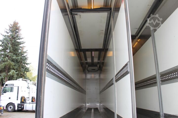 Refrigerated truck Mercedes-Benz Antos 1836 E6 CS 1250 Multi Tri-Temp LBW ANHK