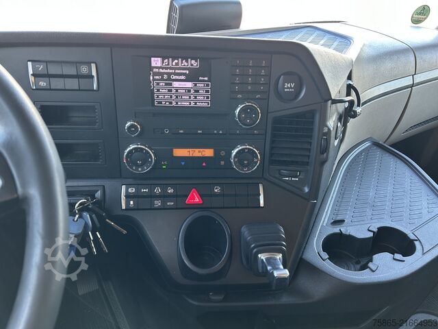 Standard tractor Mercedes-Benz Actros 1842 StreamSpace / 945 dkm / 2 Tanks / F...