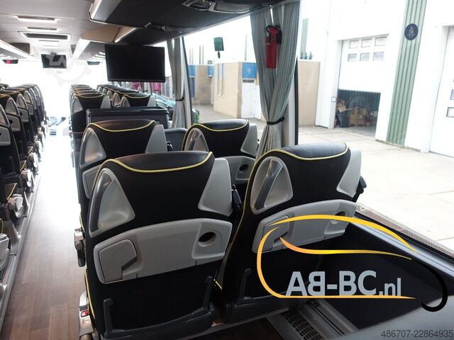 Reisebus MERCEDES-BENZ Tourismo RHD, 55 Sitze, Euro 6, mehrere ähnliche